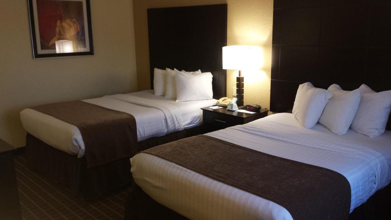 Quality Inn & Suites Morgantown - University Area Exterior foto